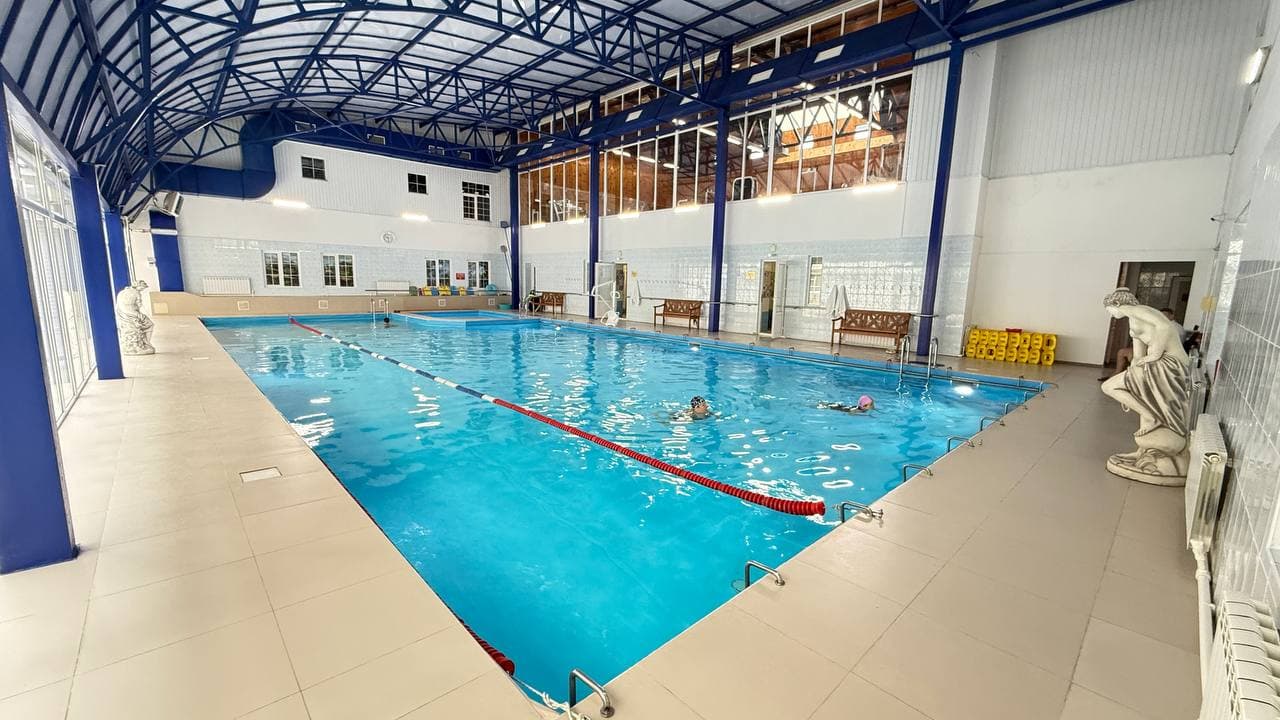 Бассейн крытый